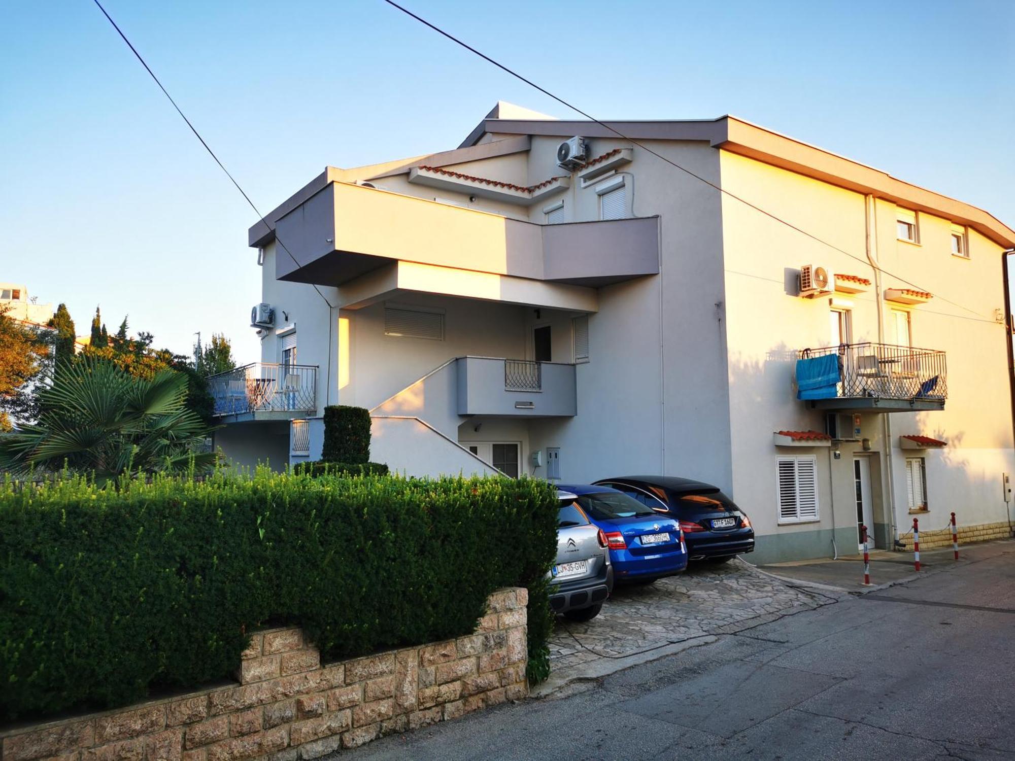 Artneo Apartmani Новалья Экстерьер фото